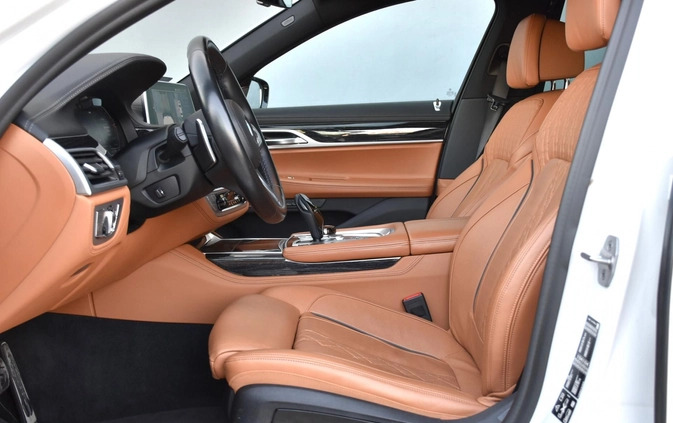 BMW Seria 7 cena 339900 przebieg: 72800, rok produkcji 2021 z Rzgów małe 106
